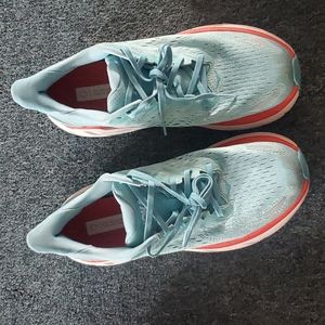 Women's Hoka shoes